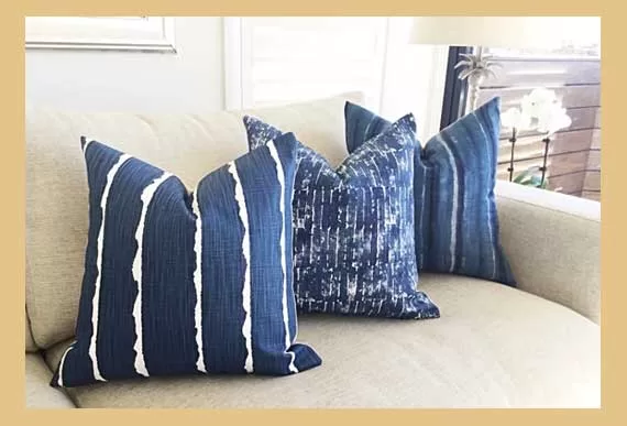 almohadones de color índigo